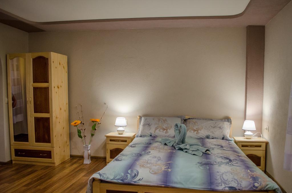 Guesthouse Juli Sapareva Banya Exterior photo